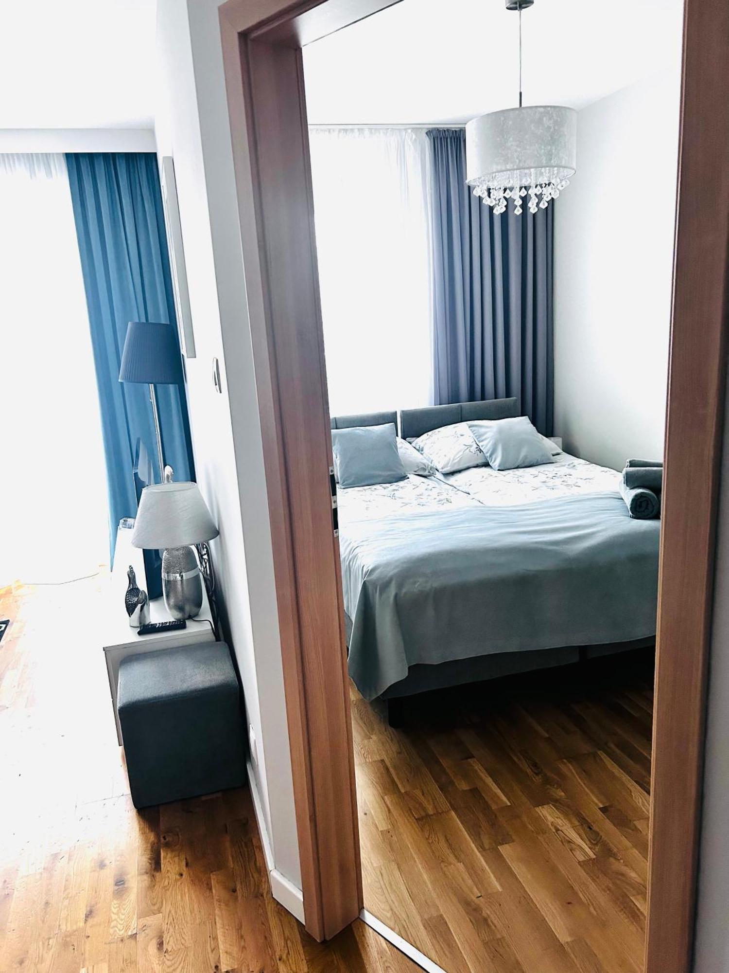 Apartament Manhattan 고르주프비엘코폴스키 외부 사진